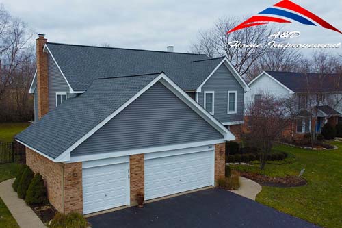 Roofing garage view of brickhouse
